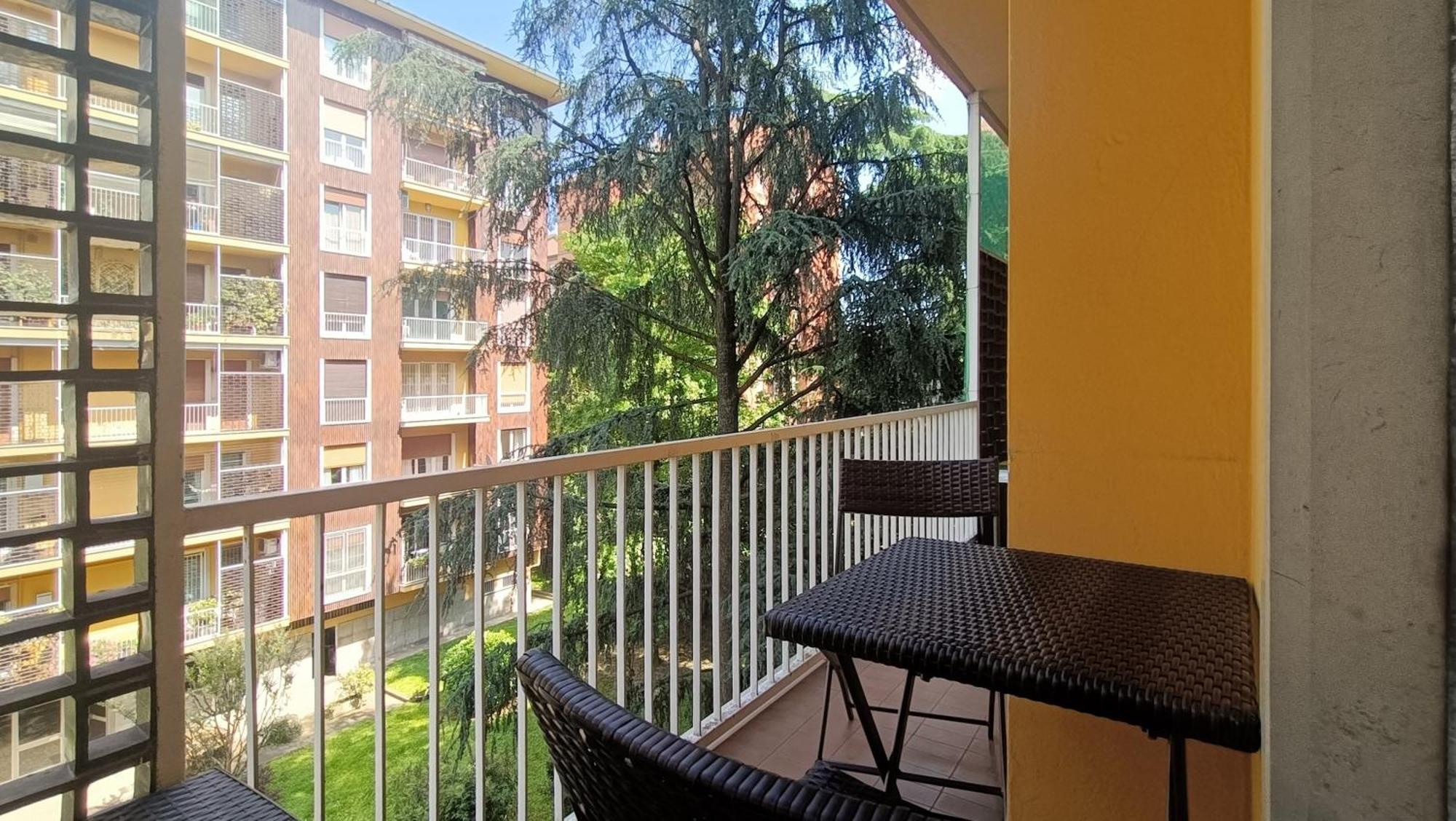 Sahi - Via Dei Ciclamini Mm1 Primaticcio, Stadio San Siro, Ospedale San Carlo Milaan Buitenkant foto